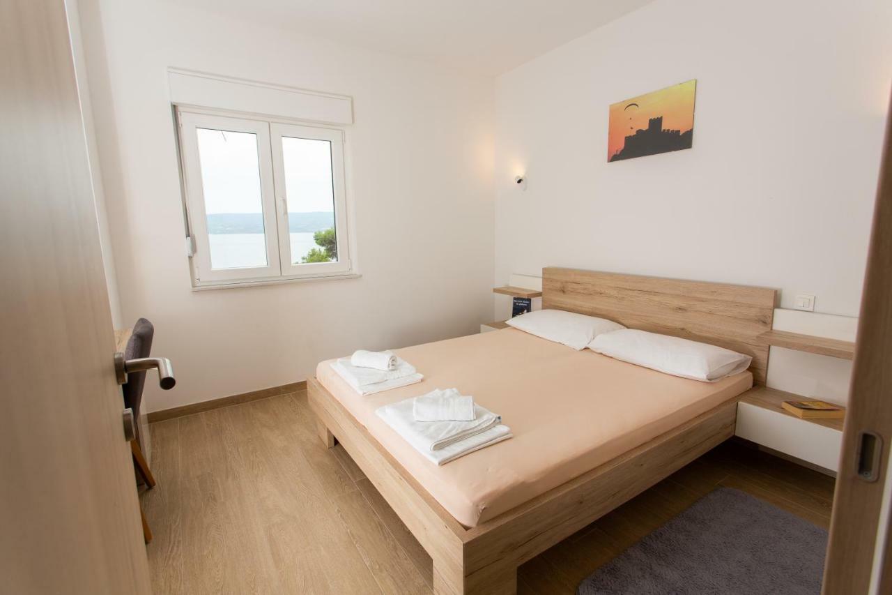 Villa Sara With Sea View And Private Heated Pool Omiš Exterior foto